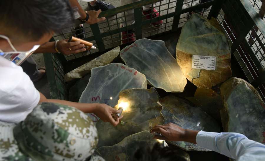 ၂၀၂၁ ခုနှစ်ရဲ့ ပုလဲအတွဲများနှင့် ကျောက်စိမ်းအတွဲများပြပွဲကြီး