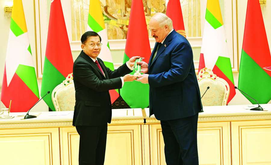 ဆောင်းပါး