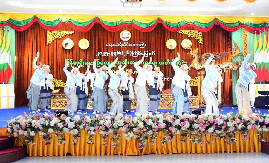 ဆောင်းပါး