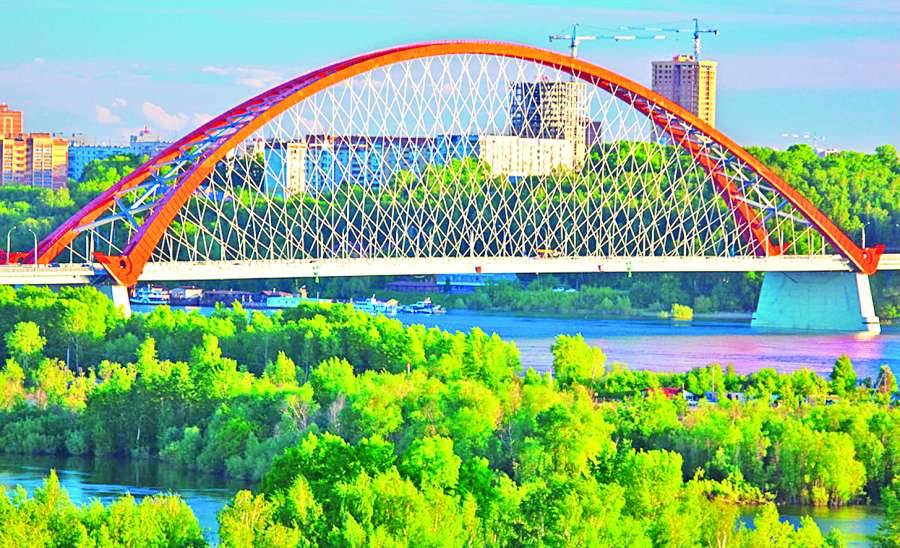 အလှတရား၊ သဟဇာတနှင့်ငြိမ်းချမ်းမှုကိုမျှဝေခံစား၍ လူသားအားလုံးကို ချစ်ကြည်ရင်းနှီး ပေါင်းစည်းပေးပါမည်