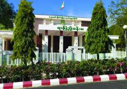 ဆောင်းပါး